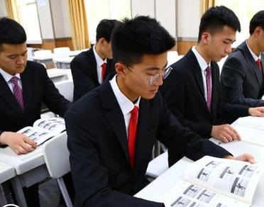 石家莊東華鐵路學(xué)校23年錄取分?jǐn)?shù)線多少？